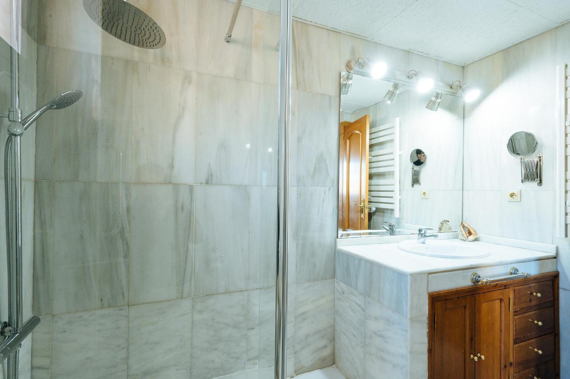 Apartamento acogedor piso con parking santa justa Sevilla Exterior foto